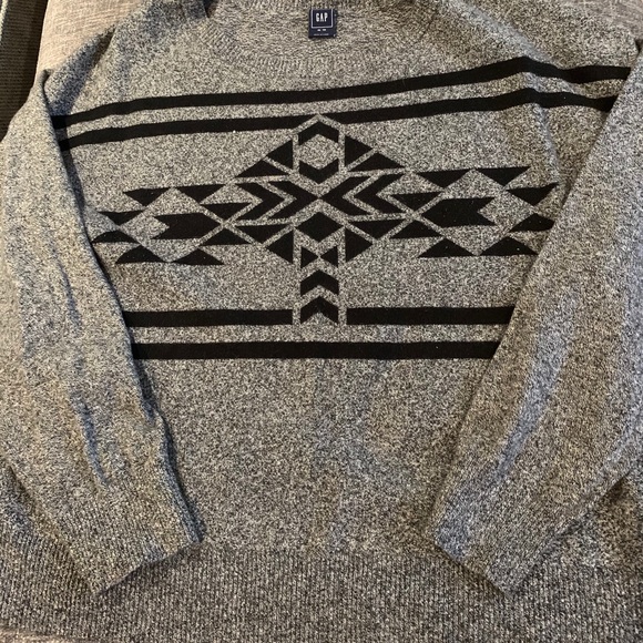 GAP chevron sweater - Picture 1 of 2